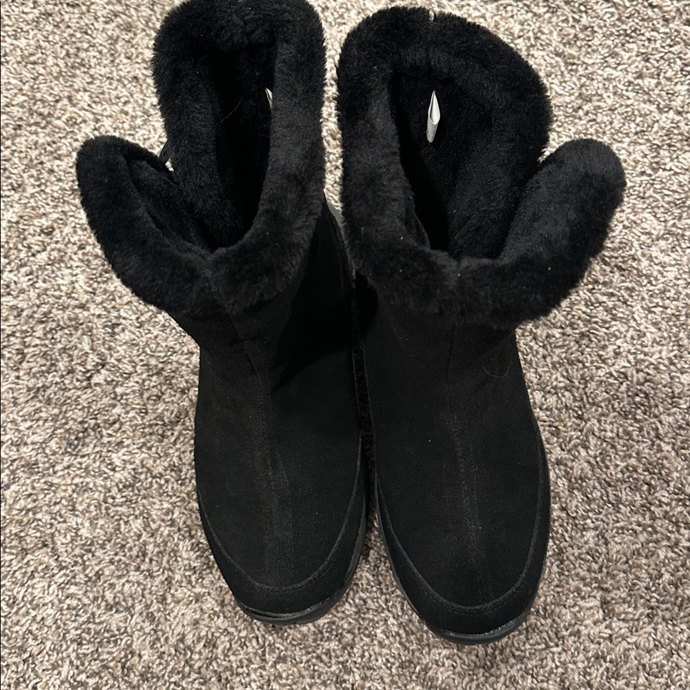 RANGER Black Winter Boots with Fur Lining - Picture 3 of 6
